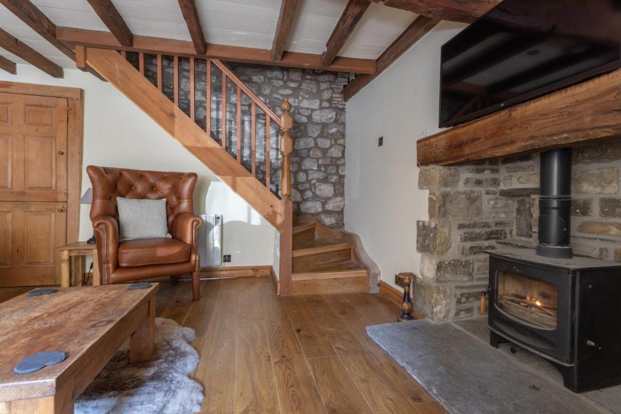 Chapel With Log Burner Hawes